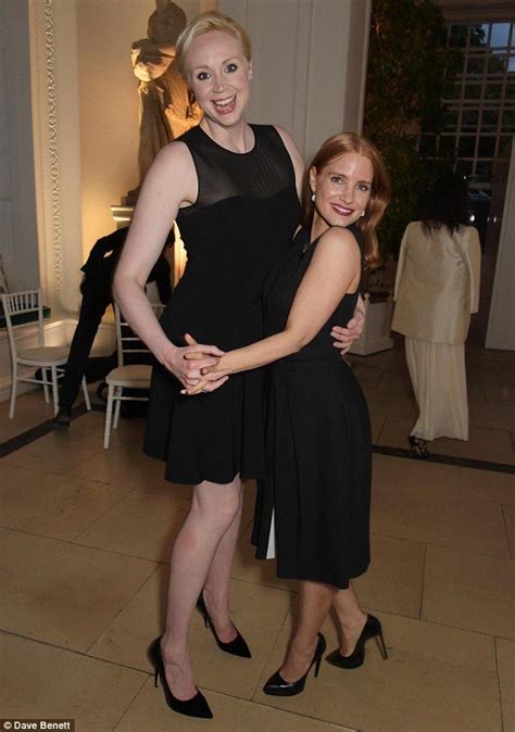 jessica chastain height